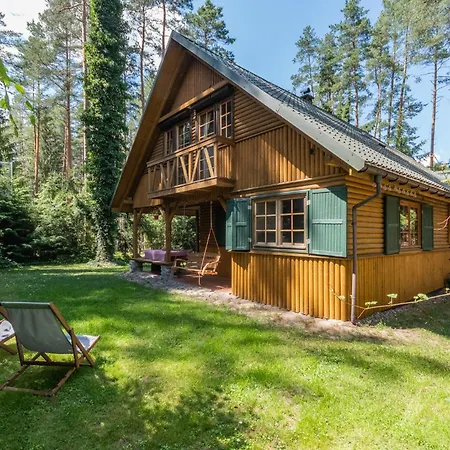 Hubertowka - Jezioro Gim 450 M Od Plazy Nyaraló Teerau