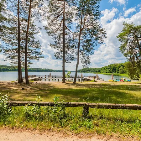 Hubertowka - Jezioro Gim 450 M Od Plazy Nyaraló