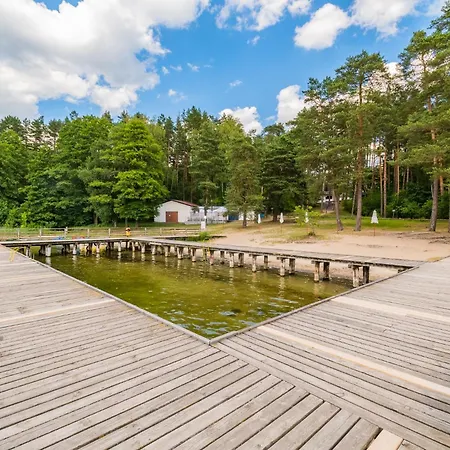 Hubertowka - Jezioro Gim 450 M Od Plazy Nyaraló *